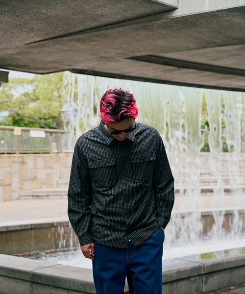 RVCA(ルーカ)の「RVCA メンズ CLUEL SHIRT 長袖シャツ 【2025年秋冬モデル】/ルーカチェック柄長袖オックスフォードシャツ(シャツ/ブラウス・メンズ・ブラック/キャメル・SMALL/MEDIUM/LARGE)」の8枚目の写真
