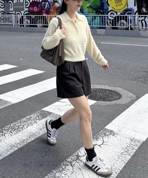 COLONY 2139（コロニートゥーワンスリーナイン）の「シャギーポロニット（ニット/セーター・レディース・ブラウン/グレー/アイボリー/ブラック・FREE）」の10枚目の写真