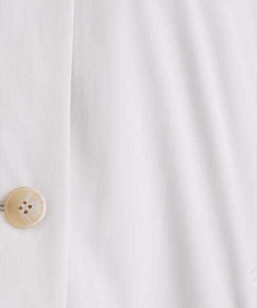 INDIVI(インディヴィ)の「【超軽量/蓄熱】ライトパフステンカラーコート(その他アウター・レディース・ベージュ系5/ナチュラル/ブラック・03/05/13/15 /36/38/40)」の12枚目の写真