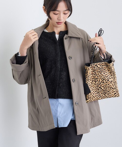 INDIVI(インディヴィ)の「【超軽量/蓄熱】ライトパフステンカラーコート(その他アウター・レディース・ベージュ系5/ナチュラル/ブラック・03/05/13/15 /36/38/40)」の13枚目の写真