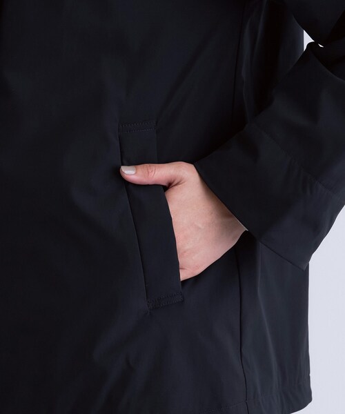 INDIVI(インディヴィ)の「【超軽量/蓄熱】ライトパフステンカラーコート(その他アウター・レディース・ベージュ系5/ナチュラル/ブラック・03/05/13/15 /36/38/40)」の22枚目の写真