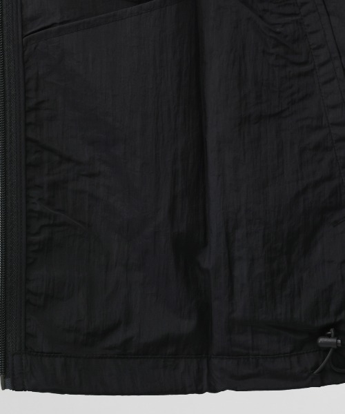 NEW ERA（ニューエラ）の「ニューエラ  Woven JKT（ナイロンジャケット・メンズ・ブラック・M/L/LL）」の6枚目の写真