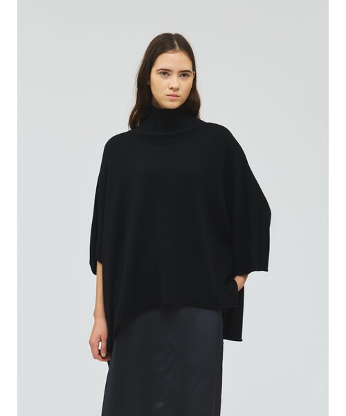 mizuiroind（ミズイロインド）の「mizuiro ind ポンチョライクプルオーバー（ニット/セーター・レディース・ブラウン/ライトブルー/ブラック/オフホワイト/グレー・FREE）」の12枚目の写真