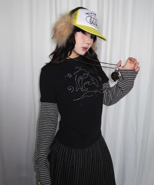 DIAVEL（ディアベル）の「フェイクレイヤード/ラインストーンTシャツ／Y2K可愛いトップス（Tシャツ/カットソー・レディース・ブラック/パープル・M）」の3枚目の写真