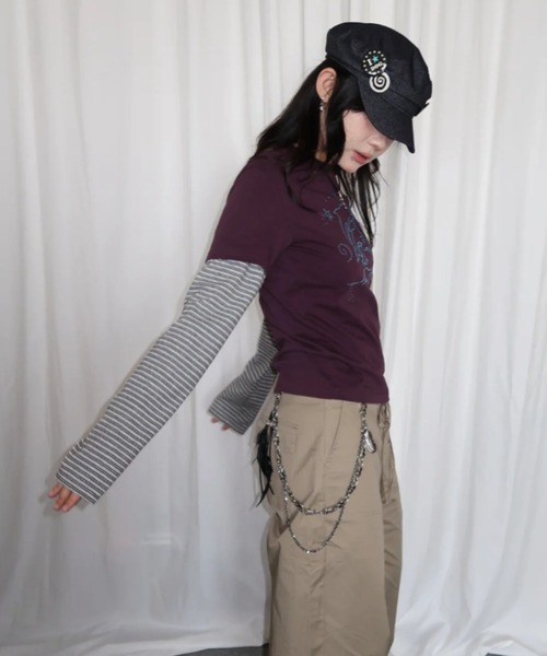 DIAVEL（ディアベル）の「フェイクレイヤード/ラインストーンTシャツ／Y2K可愛いトップス（Tシャツ/カットソー・レディース・ブラック/パープル・M）」の7枚目の写真