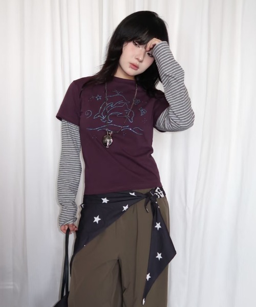 DIAVEL（ディアベル）の「フェイクレイヤード/ラインストーンTシャツ／Y2K可愛いトップス（Tシャツ/カットソー・レディース・ブラック/パープル・M）」の8枚目の写真