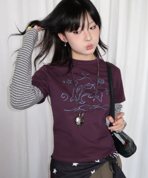 DIAVEL（ディアベル）の「フェイクレイヤード/ラインストーンTシャツ／Y2K可愛いトップス（Tシャツ/カットソー・レディース・ブラック/パープル・M）」の9枚目の写真