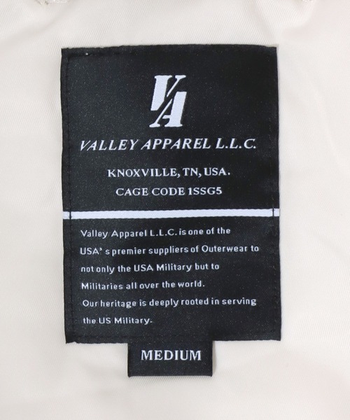 Valley Apparel(バレーアパレル)の「Valley Apparel N-2B SHORT/ミリタリーフライトジャケット レディース(ミリタリージャケット・レディース・アイボリー/ブラック・S/M)」の4枚目の写真