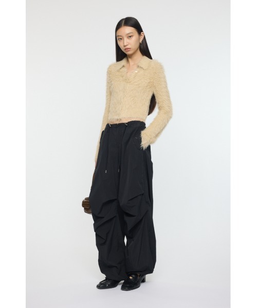 MOUSSY(マウジー)の「FEATHER LIKE KNIT シャツ(ニット/セーター・レディース・ダークネイビー/ライトベージュ/ブルー・1/2)」の13枚目の写真