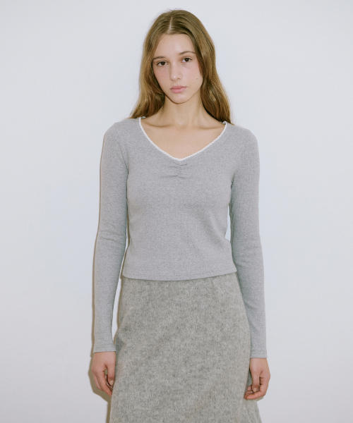 SINOON(シヌーン)の「Neck Lace T-Shirt (Melange Grey)(Tシャツ/カットソー・レディース・グレー・FREE)」の1枚目の写真
