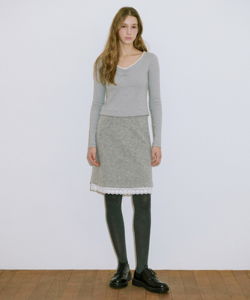 SINOON(シヌーン)の「Neck Lace T-Shirt (Melange Grey)(Tシャツ/カットソー・レディース・グレー・FREE)」の3枚目の写真