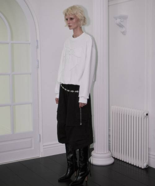ROSEFRANTZ（ロゼフランツ）の「Patch Ribbon Sweatshirt [Ivory]（スウェット・レディース・アイボリー・OS）」の3枚目の写真