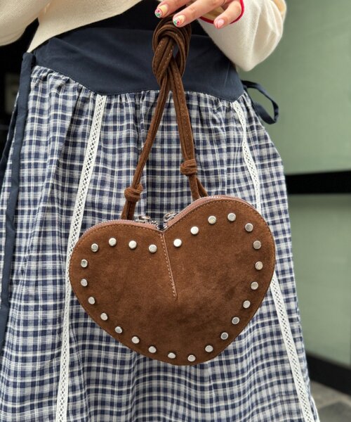 w closet（ダブルクローゼット）の「ハートショルダーBAG（トートバッグ・レディース・ボルドー/ブラウン/キャメル・FREE）」の2枚目の写真