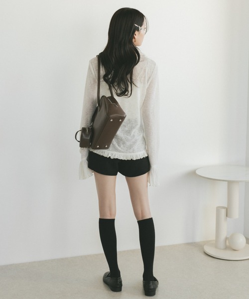 VANNIE U（ヴァニーユー）の「キャンディースリーブフリルシアートップス（Tシャツ/カットソー・レディース・グレー/アイボリー/ブラック・FREE）」の12枚目の写真