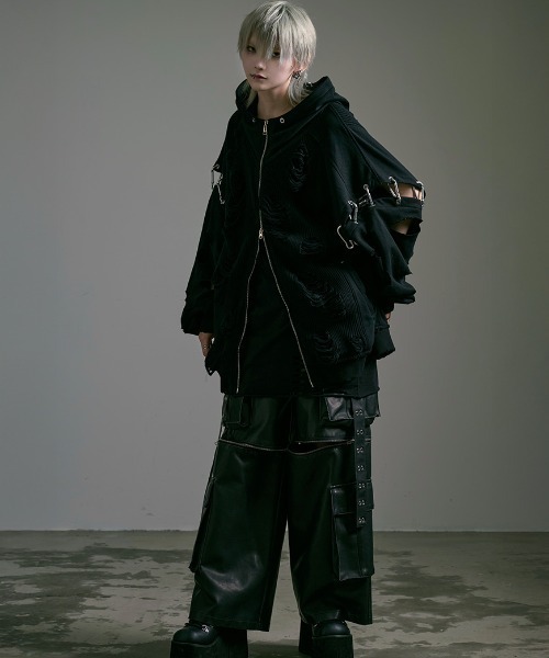 ililil（イルイルイル）の「『ililil/イルイルイル』崩壊世界で君臨する破戒ジップパーカー/全1色（パーカー・メンズ・ブラック・FREE）」の5枚目の写真