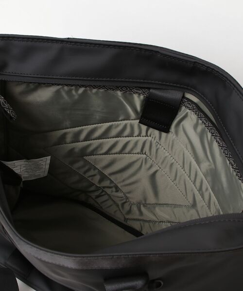 INUK(イヌーク)の「【INUK】SETON WR(トートバッグ・レディース・ブラック/ベージュ・ONE SIZE)」の5枚目の写真