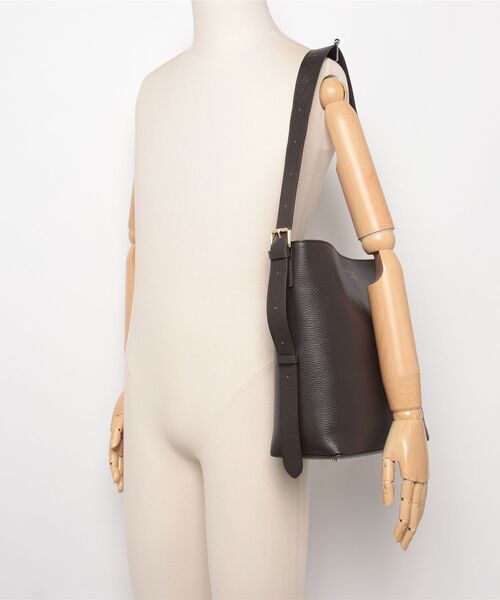 CHRISTIAN VILLA（クリスチャンヴィラ）の「Christian Villa PEGGY クリスチャン ヴィラ ペギー 2WAY ショルダーバッグ（ショルダーバッグ・レディース・ブラック/ブラウン系1・FREE）」の15枚目の写真
