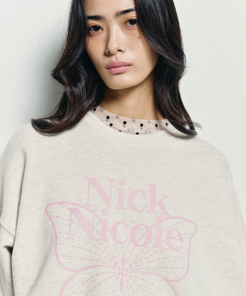 NICK&NICOLE（ニックアンドニコール）の「BUTTERFLY SIGNATURE SWEATSHIRT_OATMEAL PINK（スウェット・レディース・その他・FREE）」の3枚目の写真