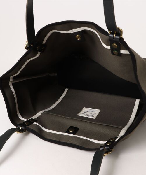 TONE SELECT GOODS(トーンセレクトグッズ)の「Butler Verner Sails(バトラーバーナーセイルズ) キャンバスカラフルトート トートバッグ キャンバス地 牛革付属 栃木レザー(トートバッグ・メンズ・キャメル/チャコール・FREE)」の5枚目の写真