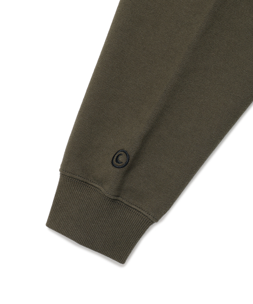Cavish(カビシ)の「DUST SELLER LOGO SWEATSHIRT OLIVE(CV2EFUM442A)(スウェット・レディース・オリーブ・SMALL/MEDIUM/LARGE/X-LARGE)」の5枚目の写真