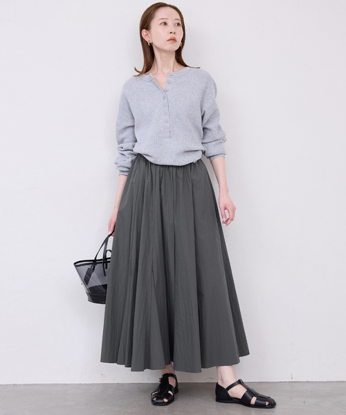 SLOBE IENA（スローブイエナ）の「切り替えボリュームスカート（スカート・レディース・ダークパープル/チャコールグレー・36/38）」の9枚目の写真