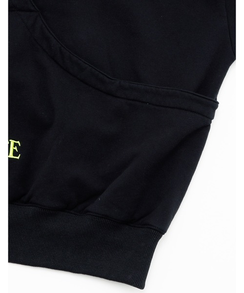 Little sunny bite(リトルサニーバイト)の「/Little Sunny Bite/pockets hoodie(パーカー・レディース・ブラック/グリーン/ピンク・MEDIUM/SMALL)」の11枚目の写真