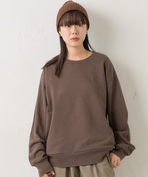WHIMSIC（ウィムジック）の「【UNISEX/2サイズ展開】PIGMENT DYE STUDS SWEAT P/O（Tシャツ/カットソー・レディース・ブラウン/チャコールグレー・1/2）」の2枚目の写真