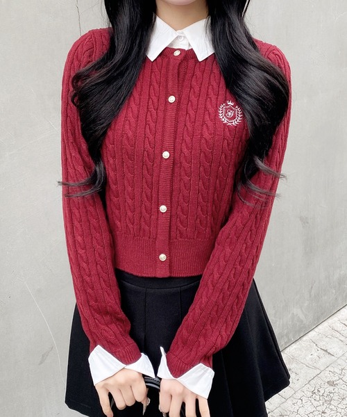 INGNI(イング)の「シャツレイヤード風ケーブルニット/A(ニット/セーター・レディース・ネイビー系8/ピンク系2/ワイン系2/グレー×ホワイト・M)」の4枚目の写真