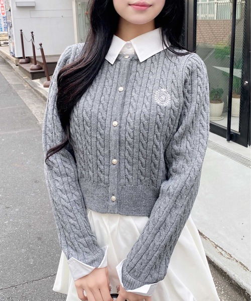 INGNI(イング)の「シャツレイヤード風ケーブルニット/A(ニット/セーター・レディース・ネイビー系8/ピンク系2/ワイン系2/グレー×ホワイト・M)」の12枚目の写真