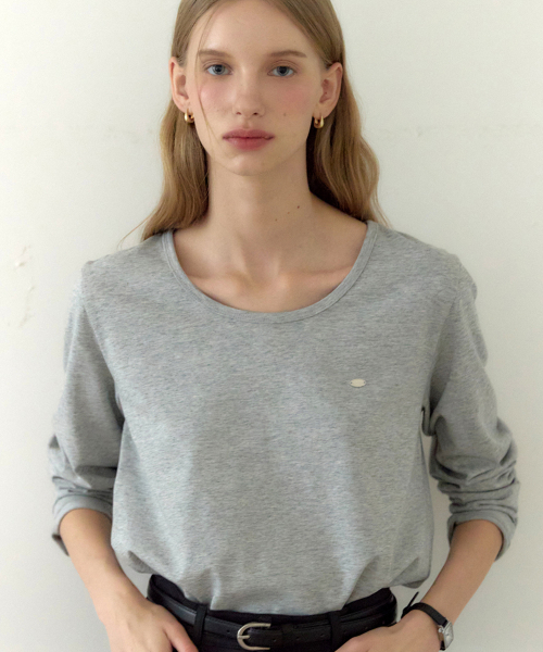 OURHOPE(アワーホープ)の「ロゴシルキーUネックスリーブTシャツ - メランジグレー(Tシャツ/カットソー・レディース・ライトグレー・1(S)/2(M))」の1枚目の写真