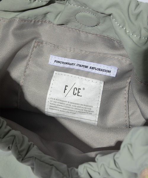 F/CE. (エフシーイー)の「F/CE. PAPER NYLON HANDLE BAG / エフシーイー ペーパーナイロン ハンドルバッグ(トートバッグ・レディース・ブラック/グリーン系その他・FREE)」の6枚目の写真
