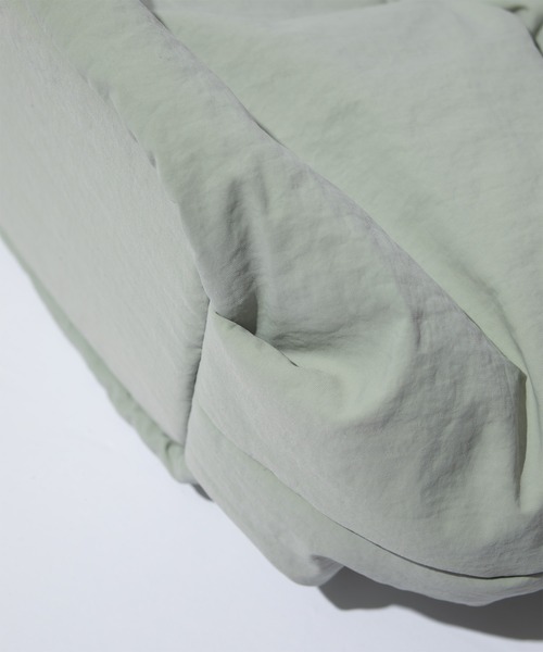 F/CE. (エフシーイー)の「F/CE. PAPER NYLON HANDLE BAG / エフシーイー ペーパーナイロン ハンドルバッグ(トートバッグ・レディース・ブラック/グリーン系その他・FREE)」の10枚目の写真