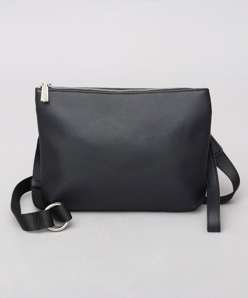 REGiSTA（レジスタ）の「スプリットレザー（牛床革） ダブル丸カン 2WAY ショルダーバッグ クラッチバッグ 冠婚葬祭バッグ（クラッチバッグ・メンズ・ブラック・FREE）」の3枚目の写真