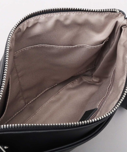 REGiSTA（レジスタ）の「スプリットレザー（牛床革） ダブル丸カン 2WAY ショルダーバッグ クラッチバッグ 冠婚葬祭バッグ（クラッチバッグ・メンズ・ブラック・FREE）」の14枚目の写真