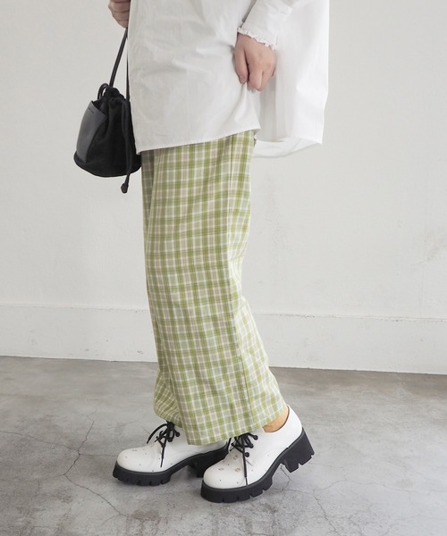 byあしながおじさん(バイアシナガオジサン)の「軽量|フラワー刺繍マニッシュ 8990045(ドレスシューズ・レディース・オフホワイト/ブラック・S/M/L/LL)」の17枚目の写真