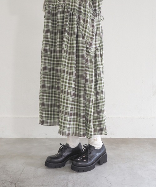 byあしながおじさん(バイアシナガオジサン)の「軽量|フラワー刺繍マニッシュ 8990045(ドレスシューズ・レディース・オフホワイト/ブラック・S/M/L/LL)」の22枚目の写真