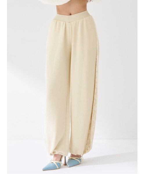 Darich（ダーリッチ）の「カラーラメスウェットバレルパンツ（その他パンツ・レディース・グレー/サックスブルー/ホワイト/ピンク/イエロー・FREE）」の4枚目の写真