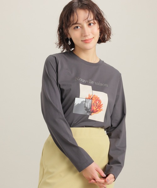 GLACIER lusso(グラシアルッソ)の「フォトプリントTシャツ(Tシャツ/カットソー・レディース・イエロー系その他/ホワイト×ゴールド/ホワイト×シルバー/スミクロ・L/LL/M/S)」の1枚目の写真