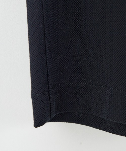 FRED PERRY（フレッドペリー）の「[FRED PERRY/フレッドペリー] コンプレスメッシュ ワンポイントロゴ刺繍 ショートスリーブシャツ（シャツ/ブラウス・レディース・ブラック/グリーン/キナリ・L/M）」の20枚目の写真