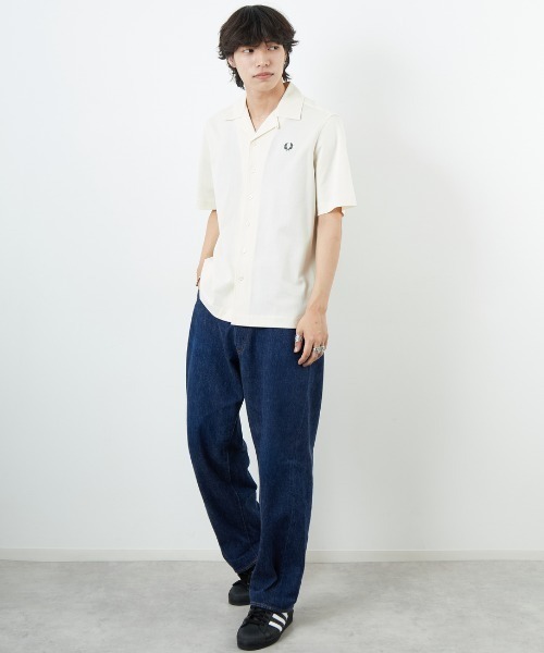 FRED PERRY（フレッドペリー）の「[FRED PERRY/フレッドペリー] コンプレスメッシュ ワンポイントロゴ刺繍 ショートスリーブシャツ（シャツ/ブラウス・レディース・ブラック/グリーン/キナリ・L/M）」の22枚目の写真