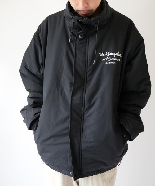 Port(ポート)の「【 Mark Gonzales / マークゴンザレス 】 スタンドカラー ジャケット(ダウンジャケット/コート・メンズ・ブラック/グレー・XL/M/L)」の3枚目の写真