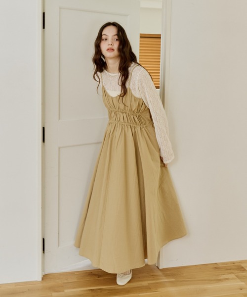 OLUN(オルン)の「volume cami onepiece/ボリュームキャミワンピース(ワンピース・レディース・レモンイエロー/アイボリー/ブラック/ベージュ・SMALL/MEDIUM)」の9枚目の写真