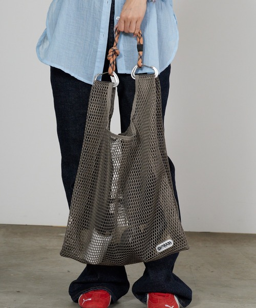 OUTDOOR PRODUCTS(アウトドアプロダクツ)の「OUTDOOR PRODUCTS/アウトドアプロダクツ MESH SHOPPER(M) トートバッグ 秋 秋服 2026年秋冬(トートバッグ・レディース・ホワイト/ブラック/グレー・FREE)」の22枚目の写真