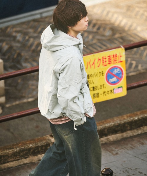 niko and...（ニコアンド）の「2WAYジップパーカー（ナイロンジャケット・メンズ・ブラック/ライトグレー・MEDIUM/BIG(L)）」の14枚目の写真