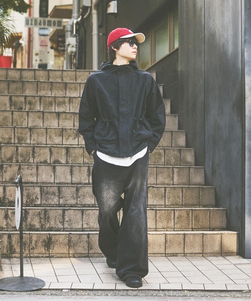 niko and...（ニコアンド）の「2WAYジップパーカー（ナイロンジャケット・メンズ・ブラック/ライトグレー・MEDIUM/BIG(L)）」の17枚目の写真