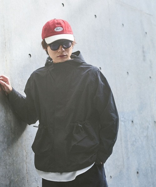 niko and...（ニコアンド）の「2WAYジップパーカー（ナイロンジャケット・メンズ・ブラック/ライトグレー・MEDIUM/BIG(L)）」の21枚目の写真