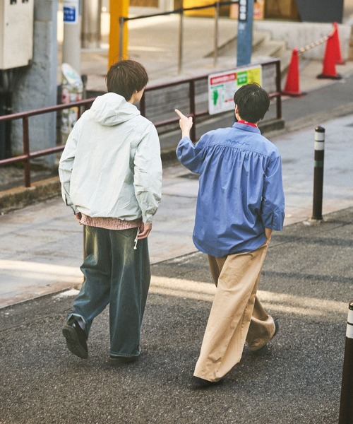 niko and...（ニコアンド）の「2WAYジップパーカー（ナイロンジャケット・メンズ・ブラック/ライトグレー・MEDIUM/BIG(L)）」の4枚目の写真