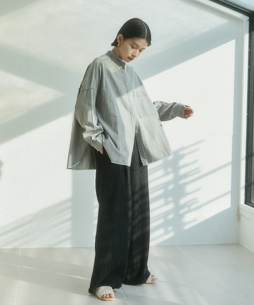 hunch(ハンチ)の「デニムライク ヘリンボーン タックパンツ(その他パンツ・レディース・チャコール/ライトベージュ/ブルー・FREE)」の9枚目の写真