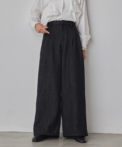 hunch(ハンチ)の「デニムライク ヘリンボーン タックパンツ(その他パンツ・レディース・チャコール/ライトベージュ/ブルー・FREE)」の10枚目の写真