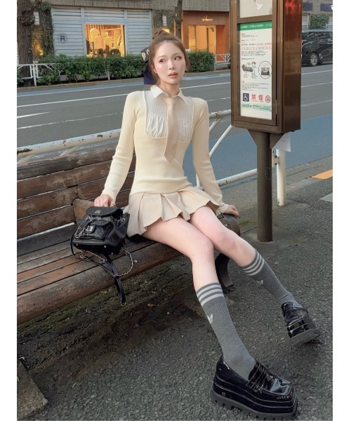 Darich（ダーリッチ）の「ネクタイシャツドッキングニットミニ